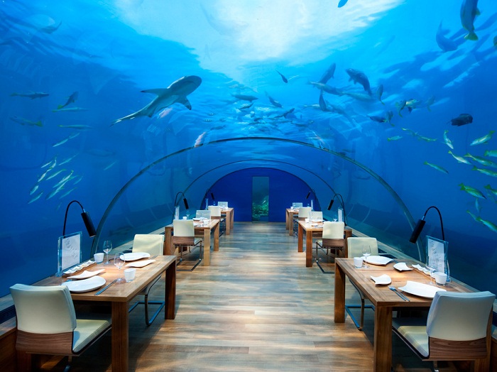 02-Ithaa-restaurant-submarino